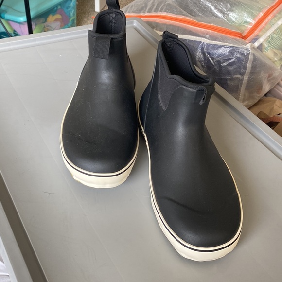 NWOT Roma rain boots - Picture 2 of 4